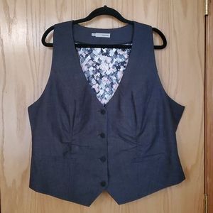 Maurices charcoal dress vest, plus sz 3